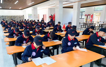 以赛促学，共同进取
